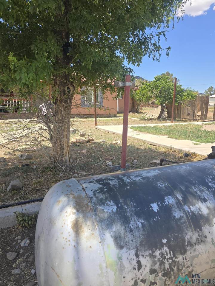 https://bt-photos.global.ssl.fastly.net/newmexico/1280_boomver_1_20263794-2.jpg