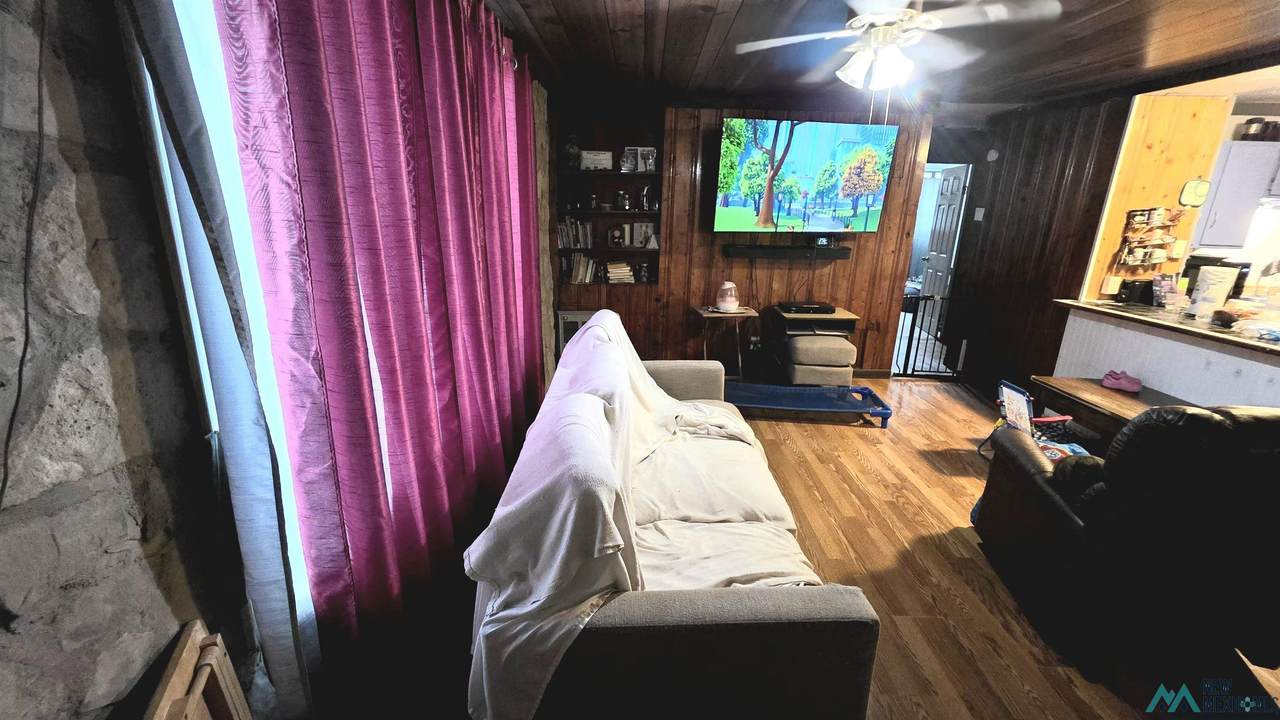 https://bt-photos.global.ssl.fastly.net/newmexico/1280_boomver_1_20263848-2.jpg