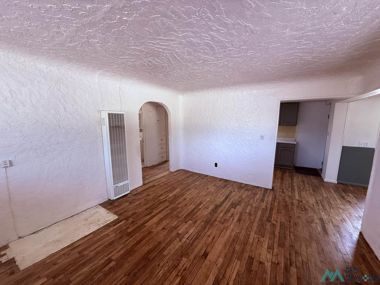 https://bt-photos.global.ssl.fastly.net/newmexico/1280_boomver_1_20264217-2.jpg
