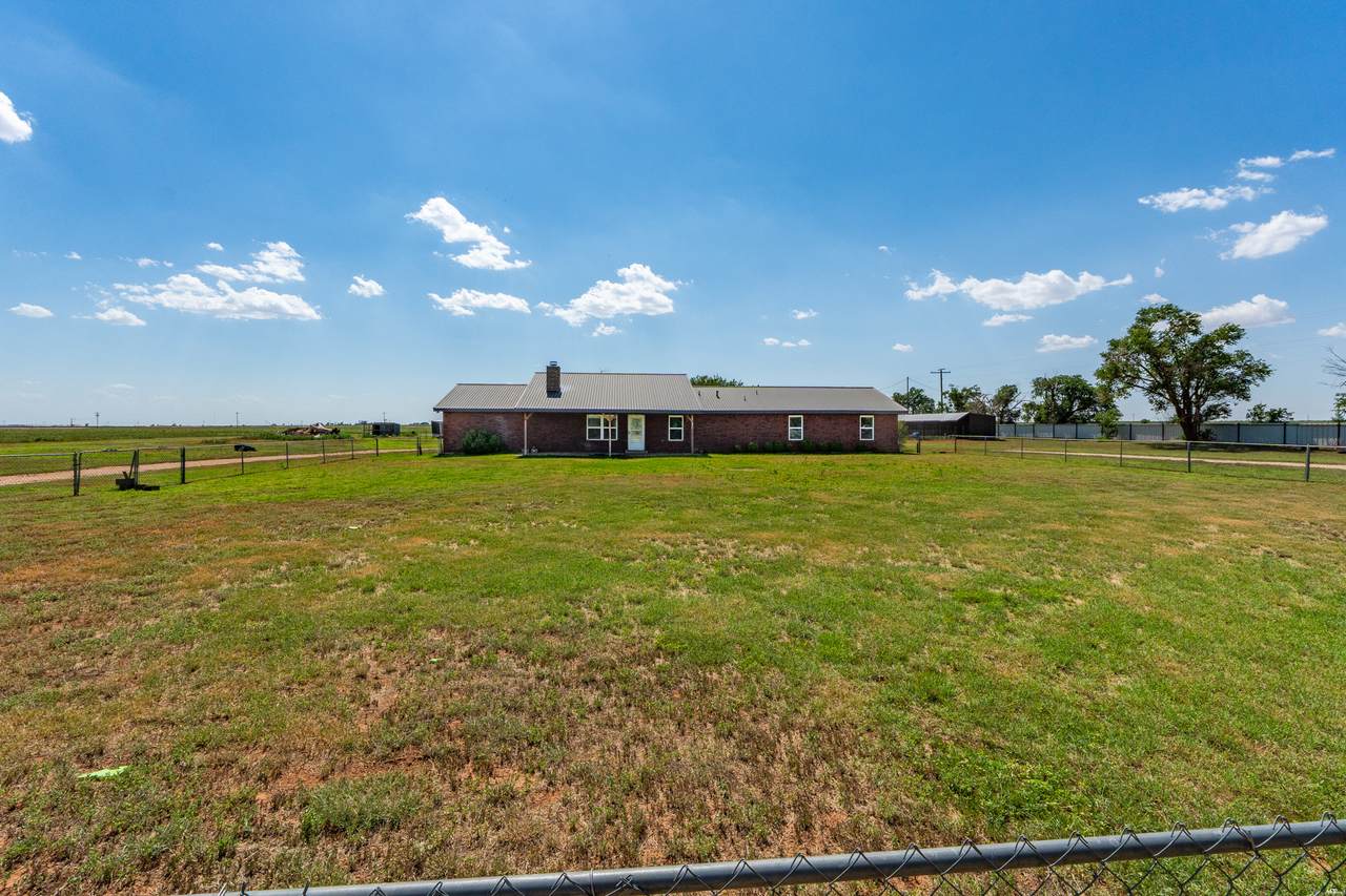 296 Roosevelt Rd. G - Photo 1