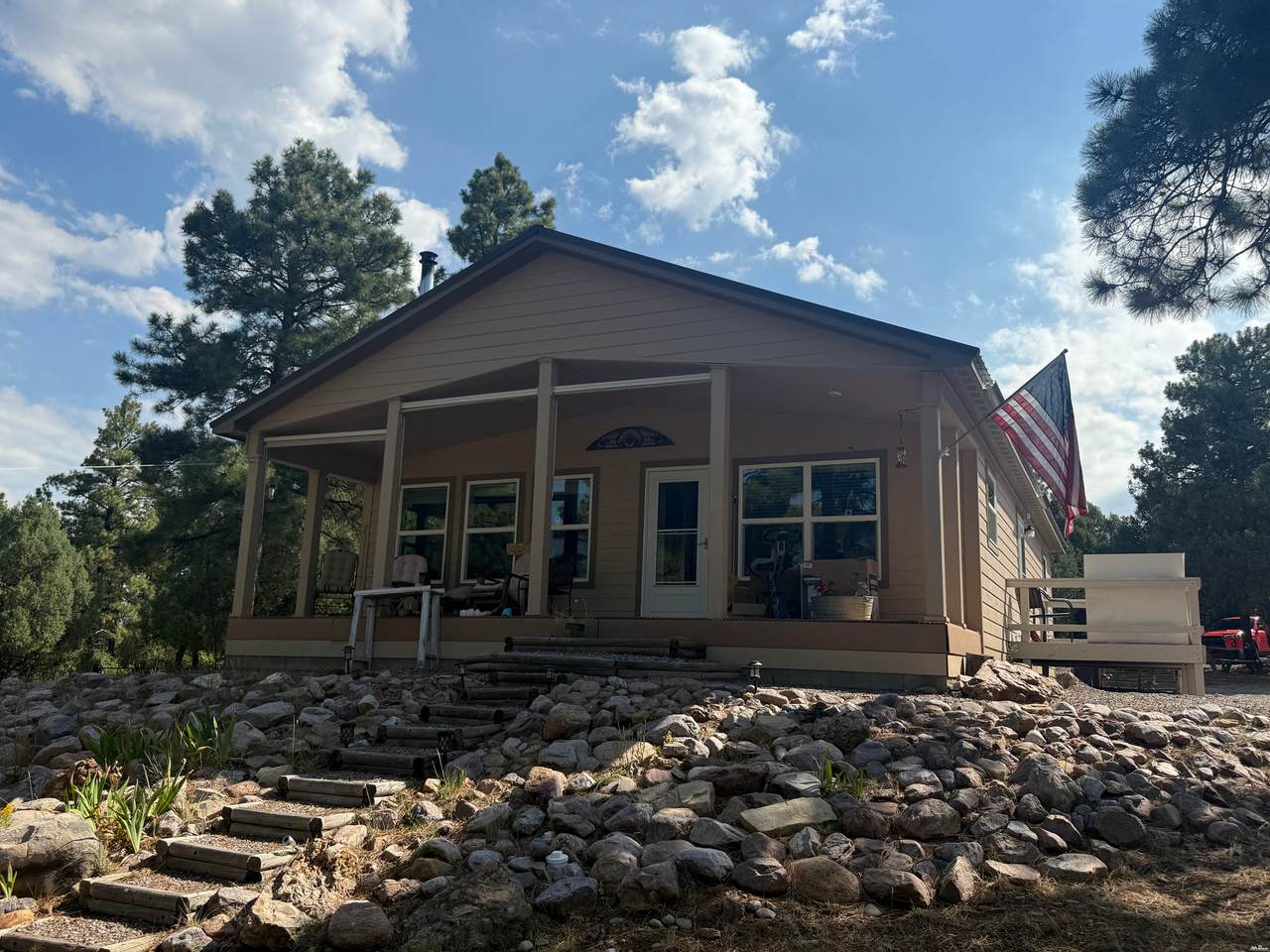 https://bt-photos.global.ssl.fastly.net/newmexico/1280_boomver_1_26000146-1.jpg