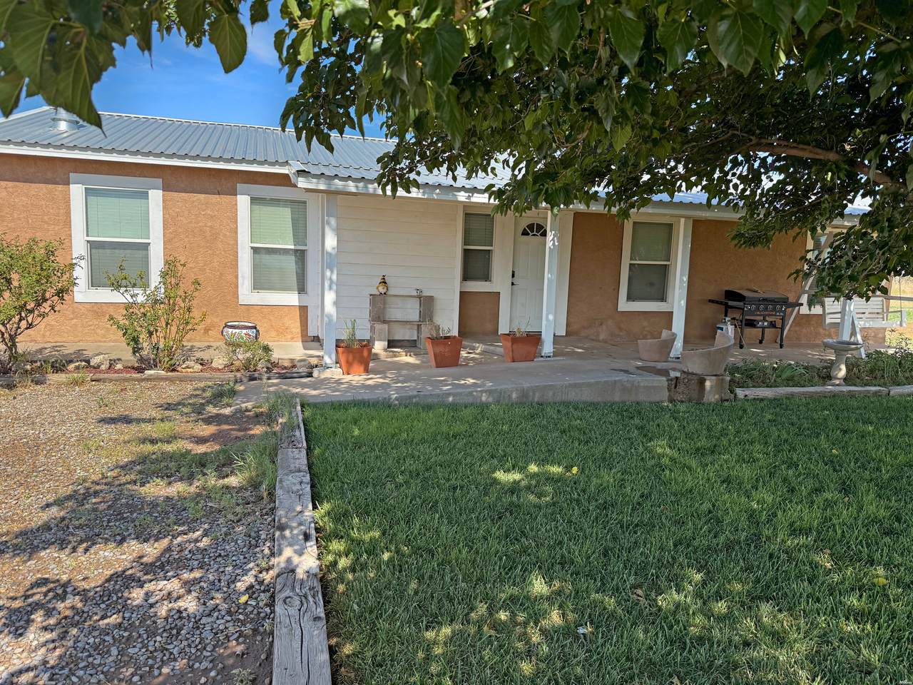 4802 Eisenhower Rd - Photo 1