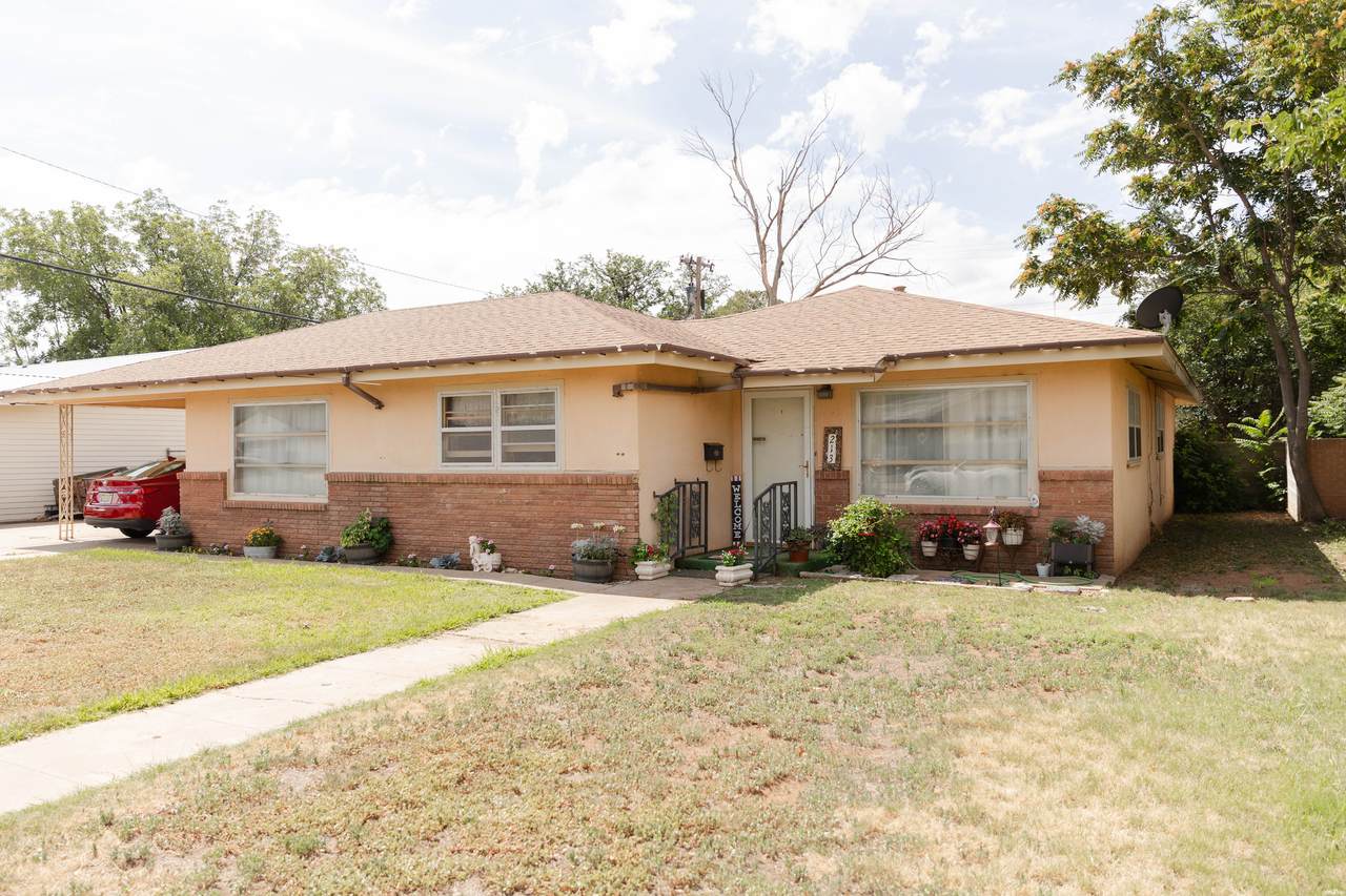 213 Christopher Dr - Photo 1
