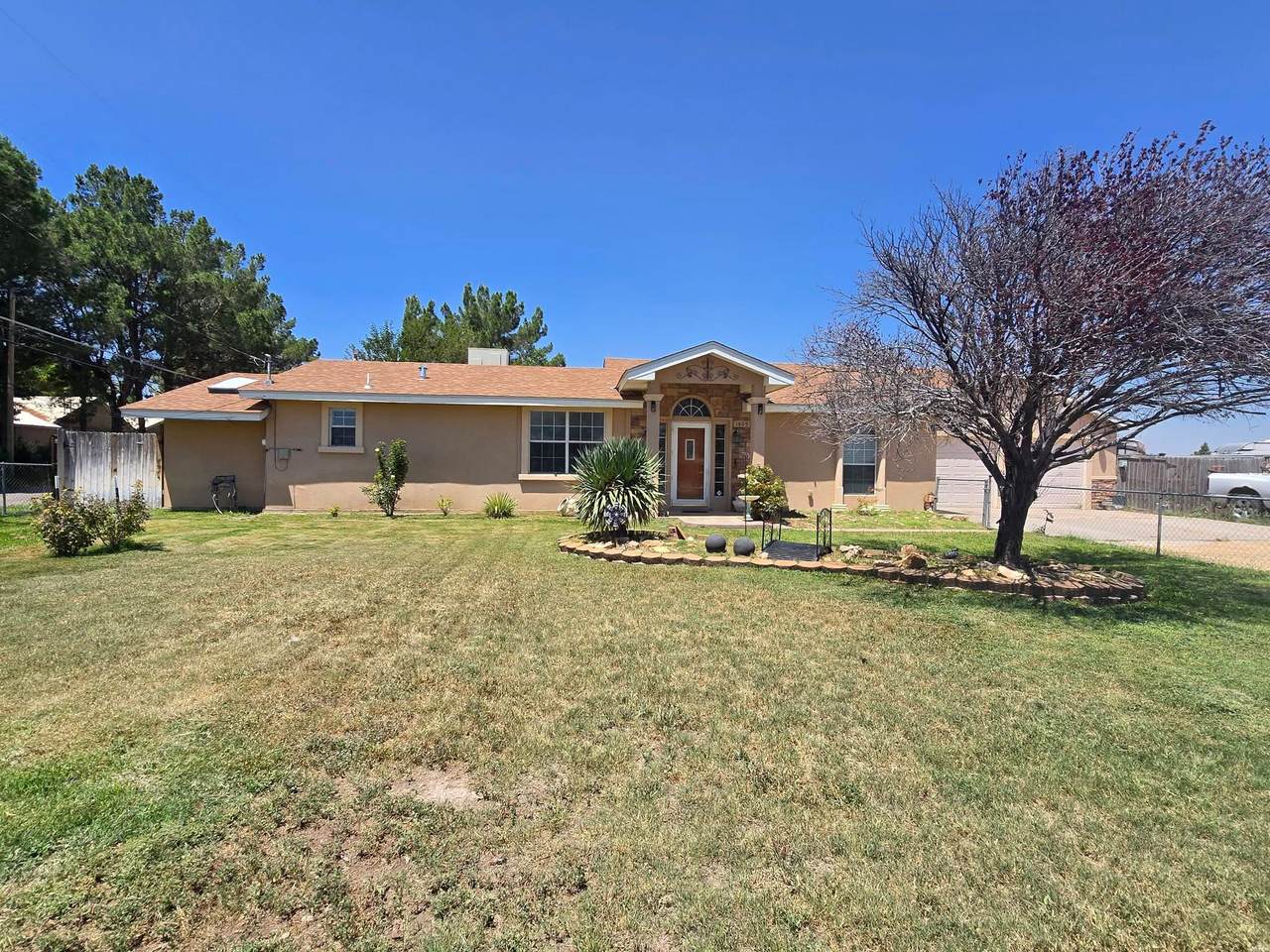 1609 Standpipe Rd - Photo 1