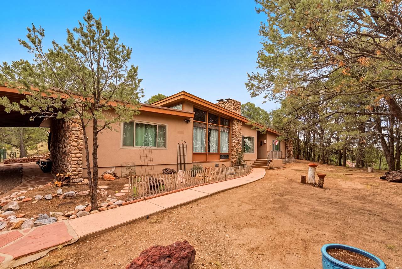 https://bt-photos.global.ssl.fastly.net/newmexico/1280_boomver_1_26000295-1.jpg