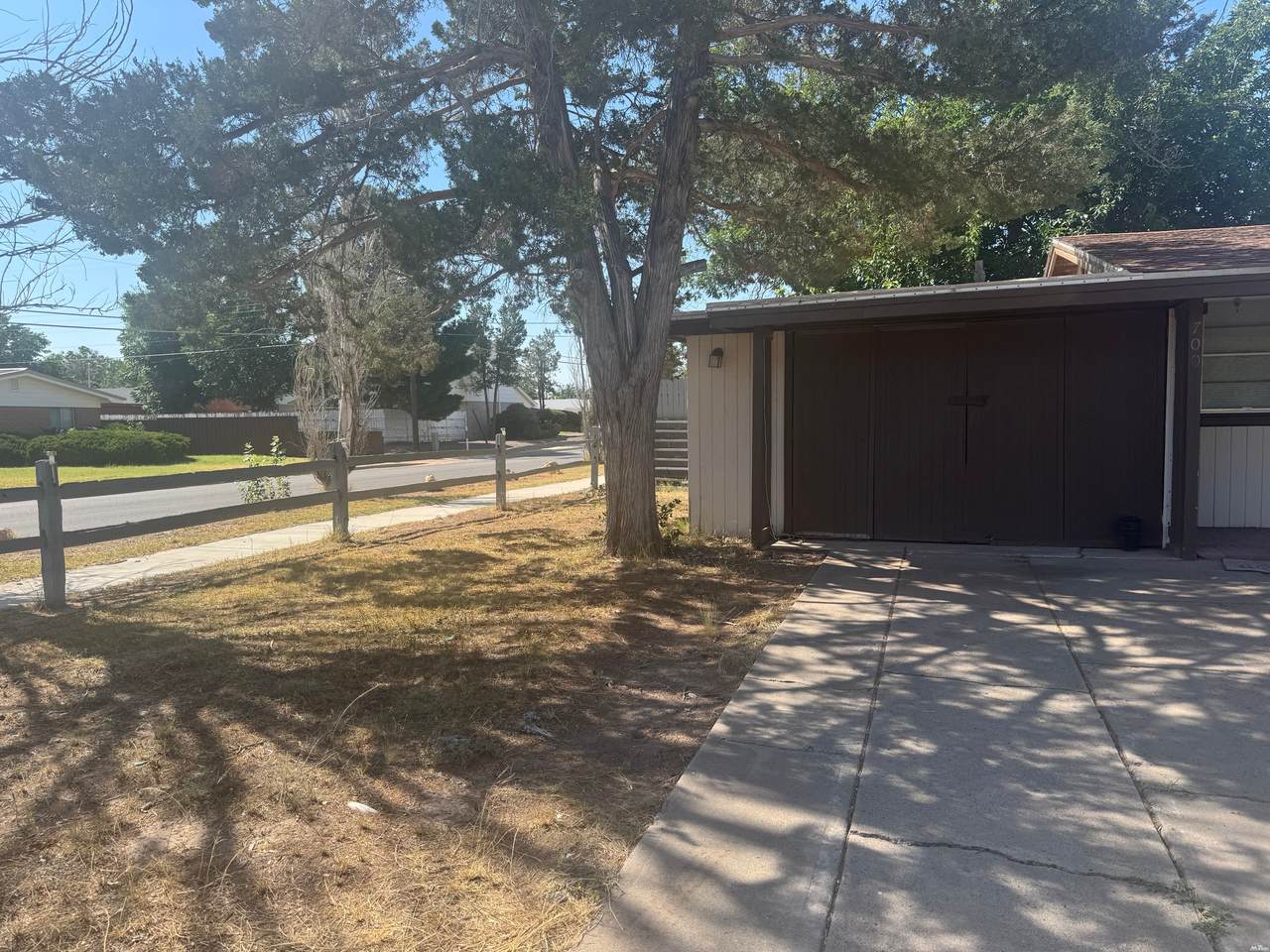 https://bt-photos.global.ssl.fastly.net/newmexico/1280_boomver_1_26000346-1.jpg