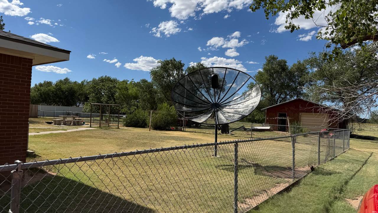 https://bt-photos.global.ssl.fastly.net/newmexico/1280_boomver_1_26000408-1.jpg