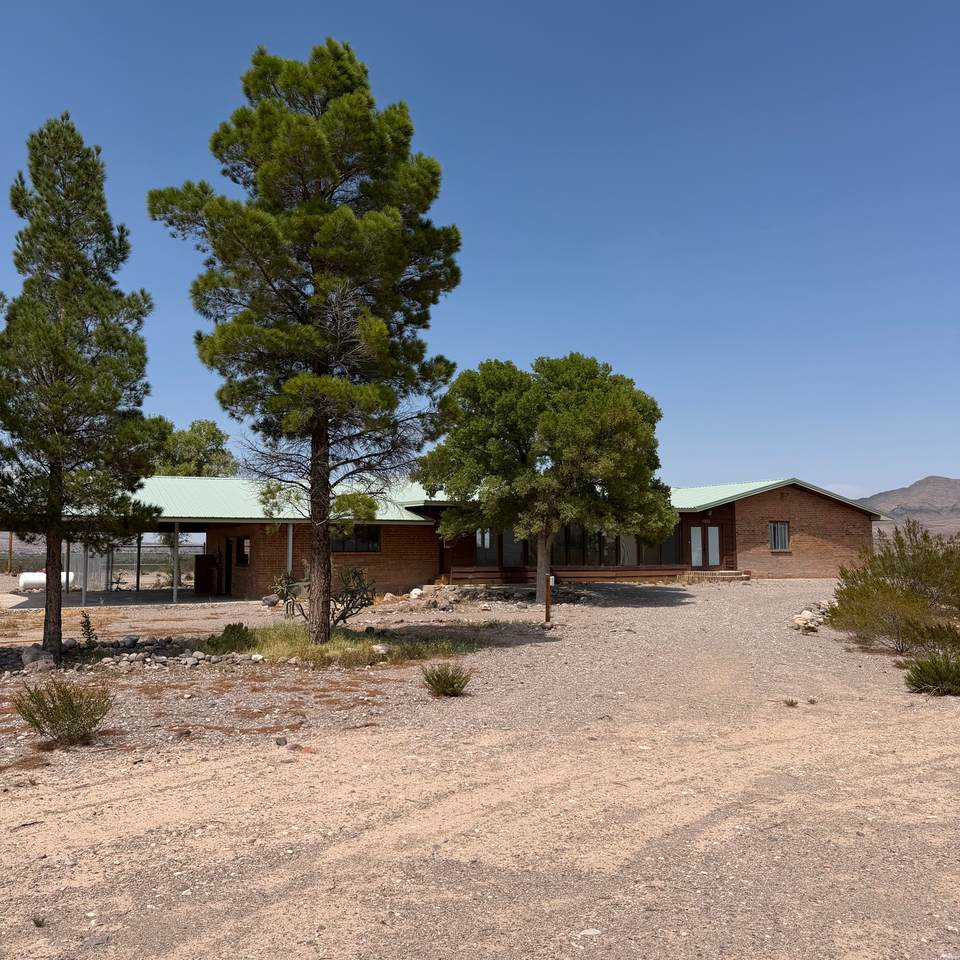 15449 Hwy 187 - Photo 1