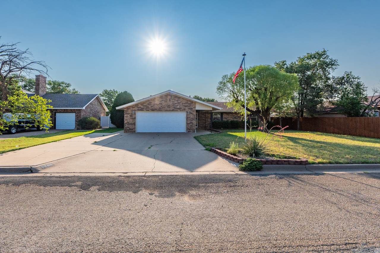 1505 Lexington - Photo 1