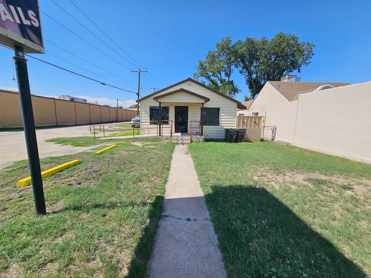406 Church St - Photo 1