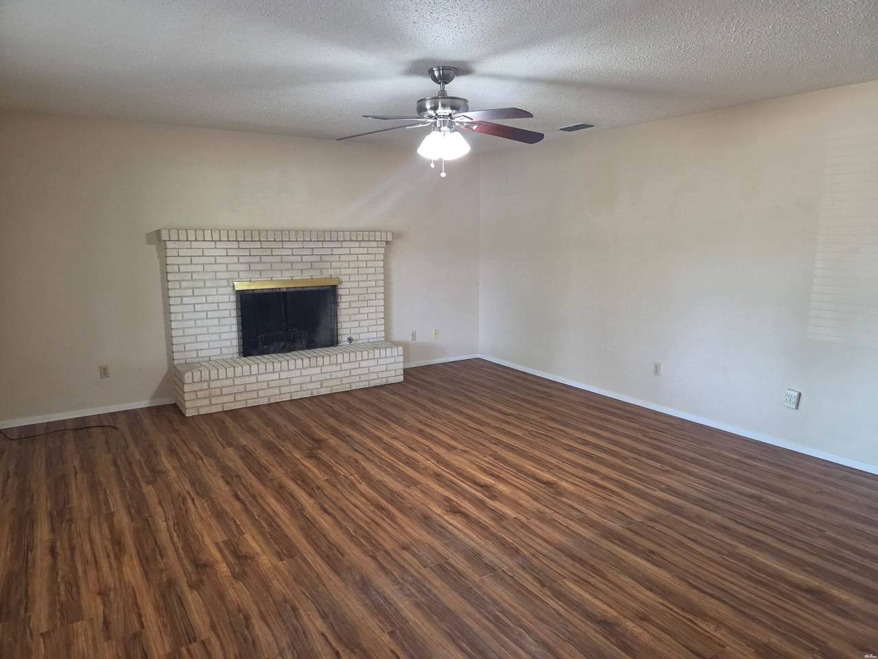 https://bt-photos.global.ssl.fastly.net/newmexico/1280_boomver_1_26000591-1.jpg