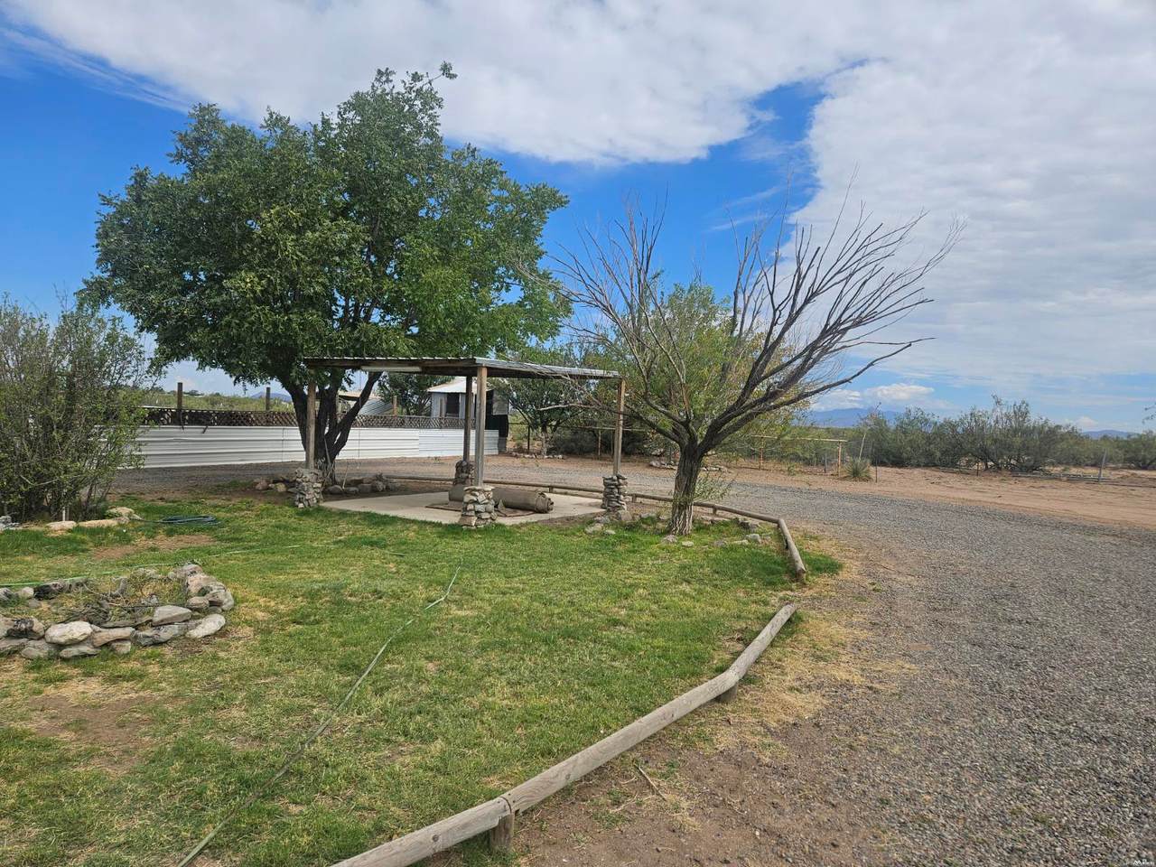 https://bt-photos.global.ssl.fastly.net/newmexico/orig_boomver_1_26000834-1.jpg