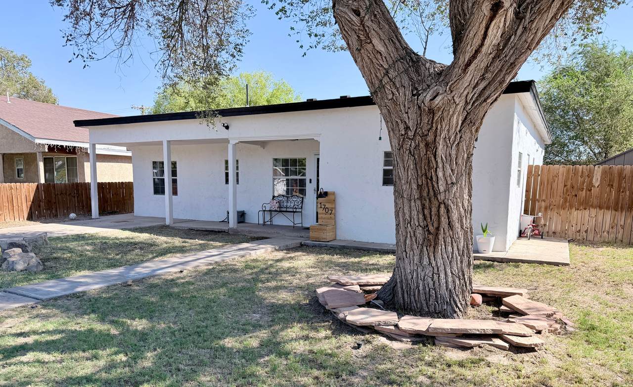 https://bt-photos.global.ssl.fastly.net/newmexico/1280_boomver_1_26001221-1.jpg