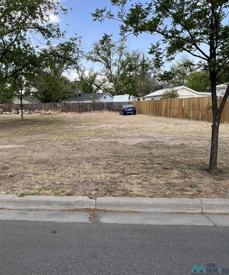 1028 Main - Photo 1