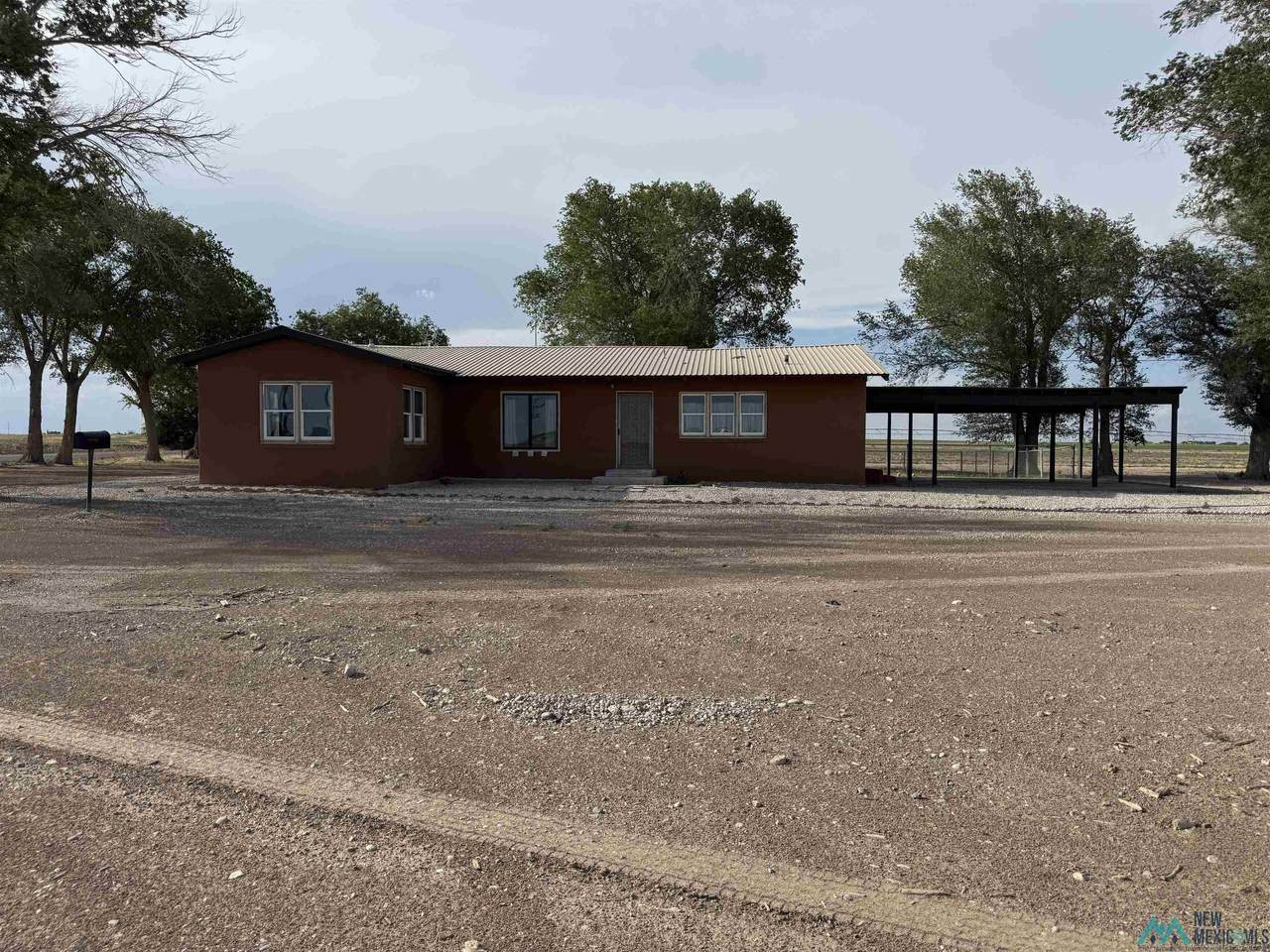 R524 Thirteenth Street - Photo 1