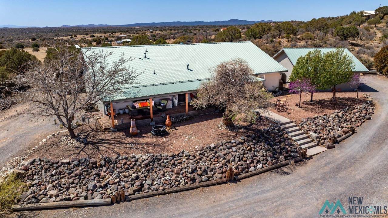 33 Cimarron Trail - Photo 1