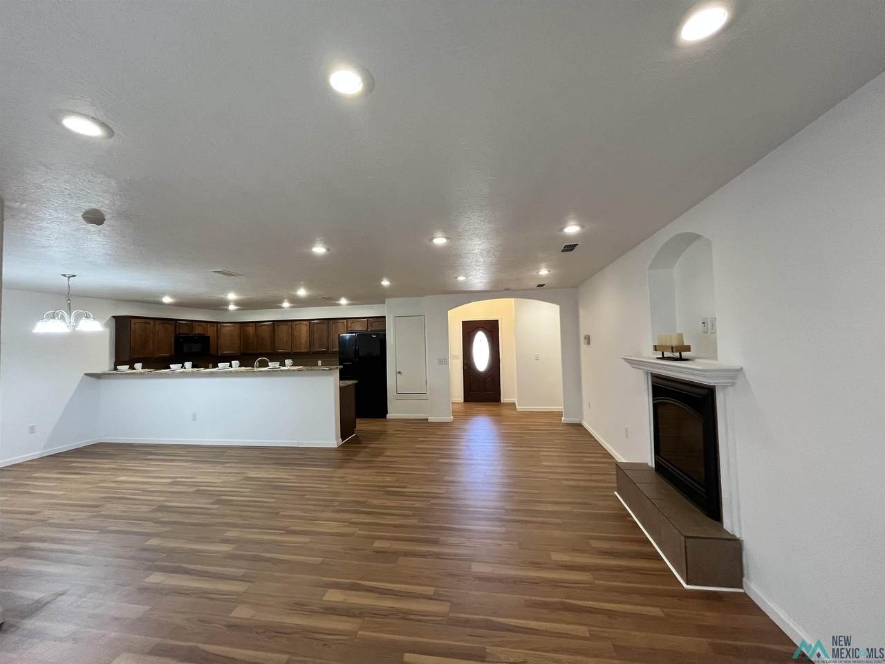 1929 Dale Street - Photo 1