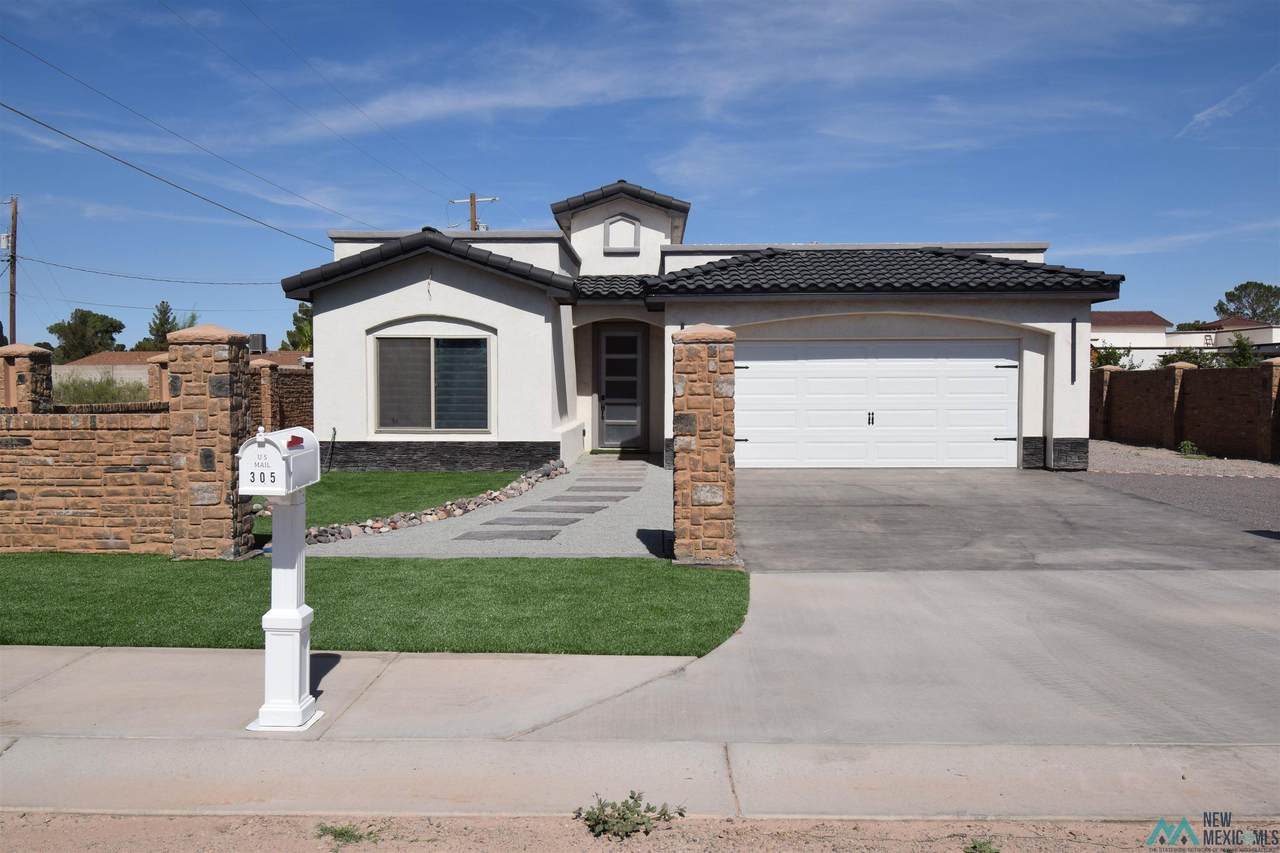 305 Yucca St. - Photo 1