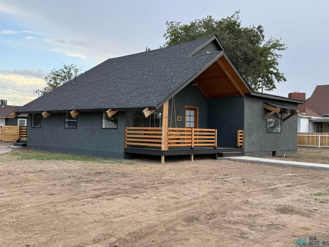 501 Dallas Avenue - Photo 1