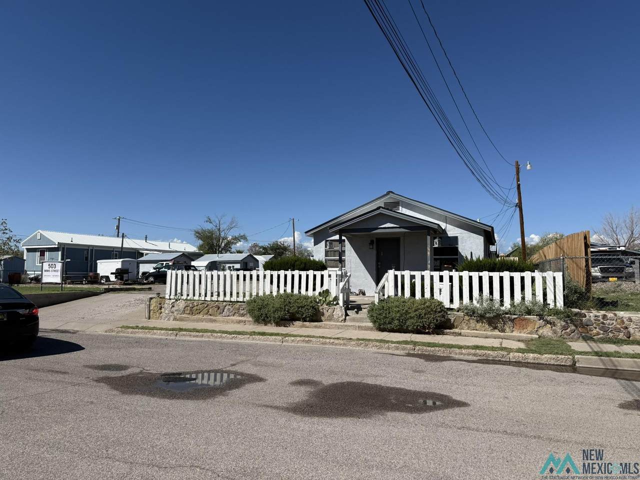 503 Mims - Photo 1