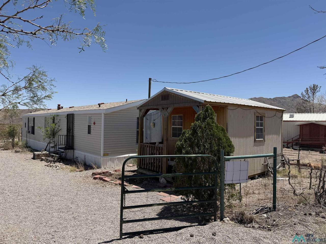 1305 Silver Street - Photo 1