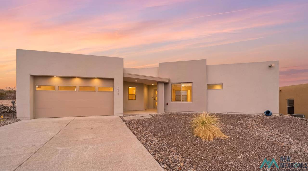 212 Tierra Verde Circle - Photo 1