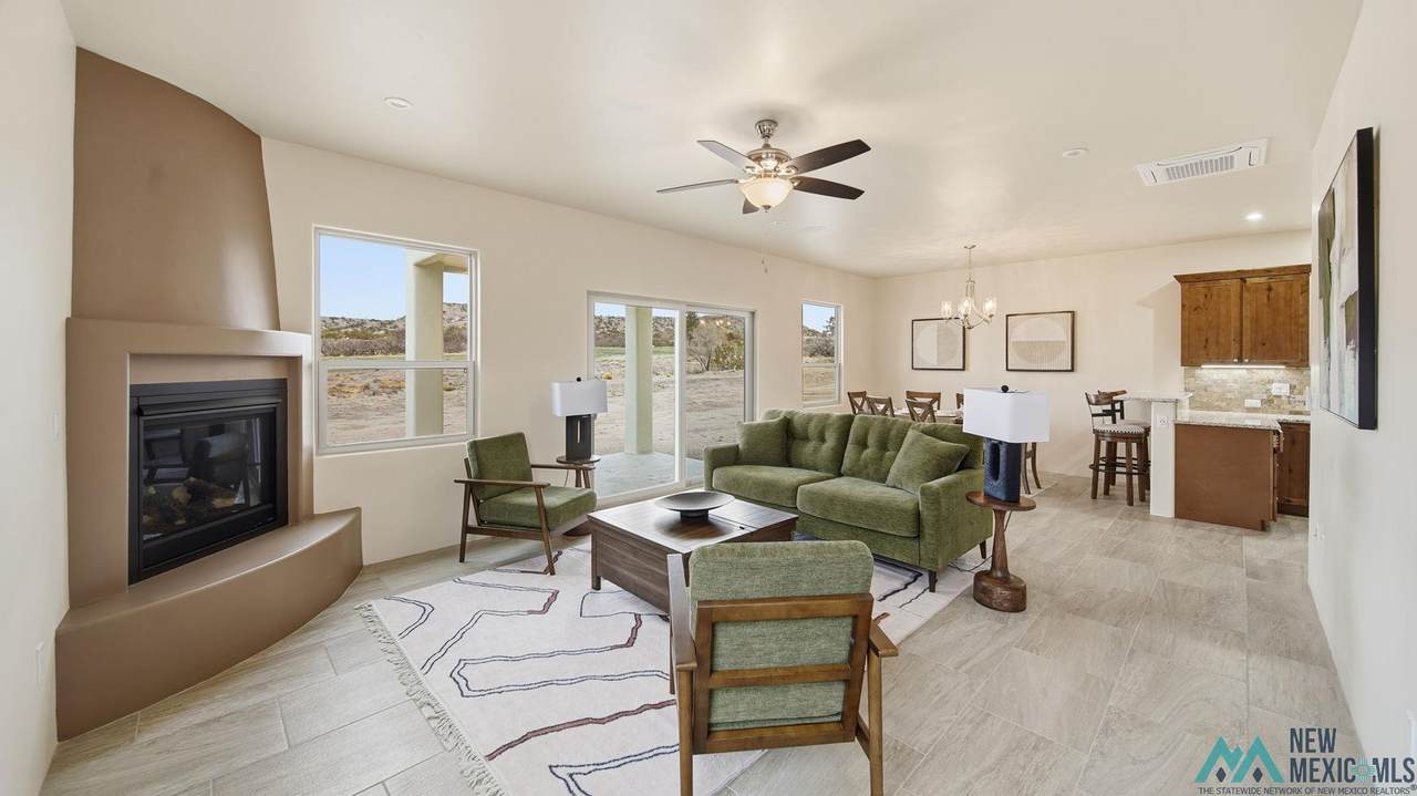 107 Las Cruces Road - Photo 1