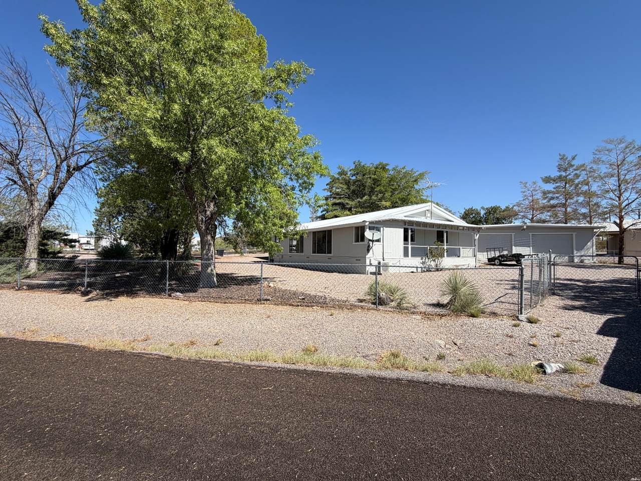 https://bt-photos.global.ssl.fastly.net/newmexico/1280_boomver_2_20260374-1.jpg