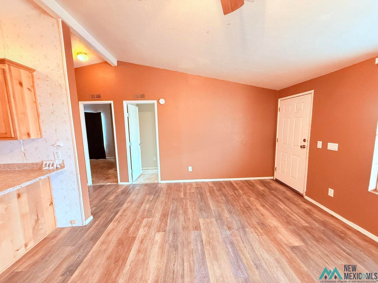 https://bt-photos.global.ssl.fastly.net/newmexico/1280_boomver_2_20260485-1.jpg