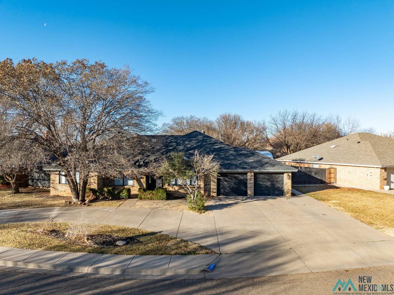 604 Anthony Drive - Photo 1