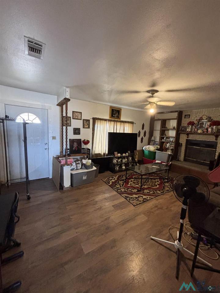 https://bt-photos.global.ssl.fastly.net/newmexico/1280_boomver_1_20261398-2.jpg