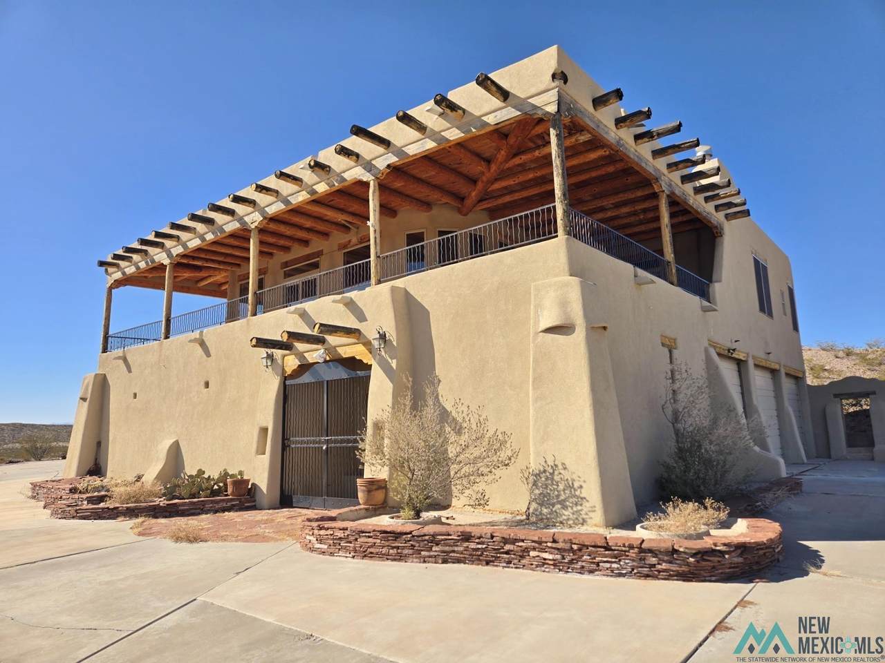 https://bt-photos.global.ssl.fastly.net/newmexico/1280_boomver_2_20261446-2.jpg