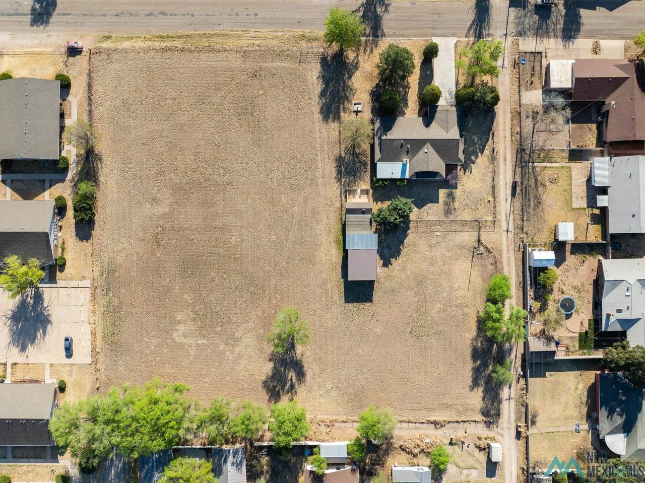 2010 Ave H Avenue - Photo 1