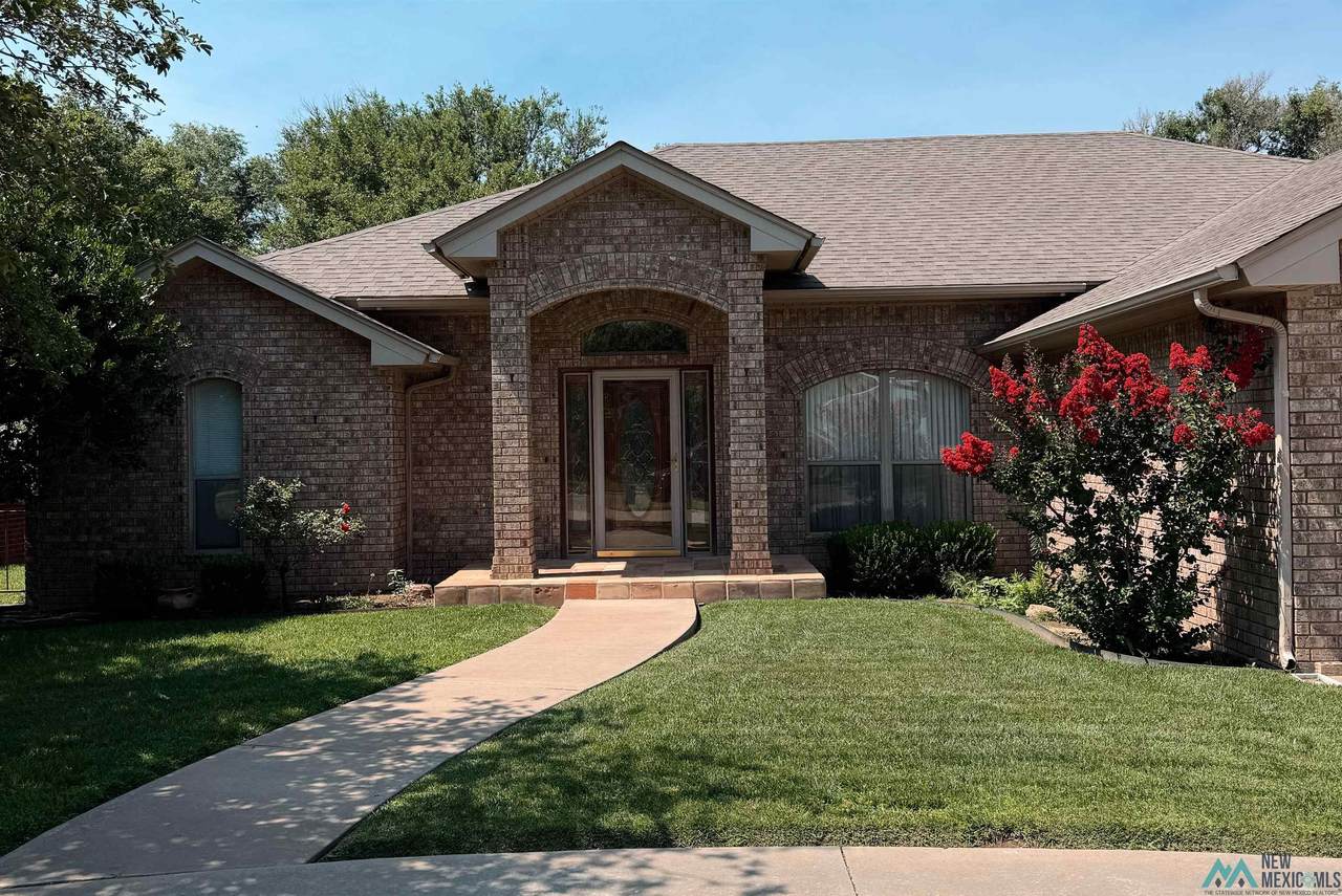 1725 St Andrews Dr - Photo 1