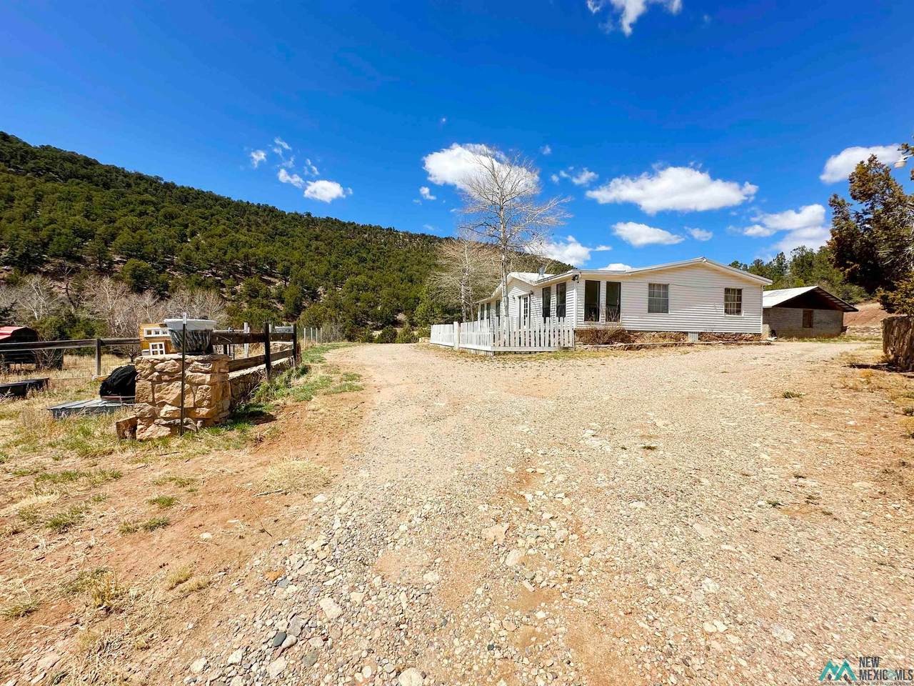 53 County Road B44c - Photo 1