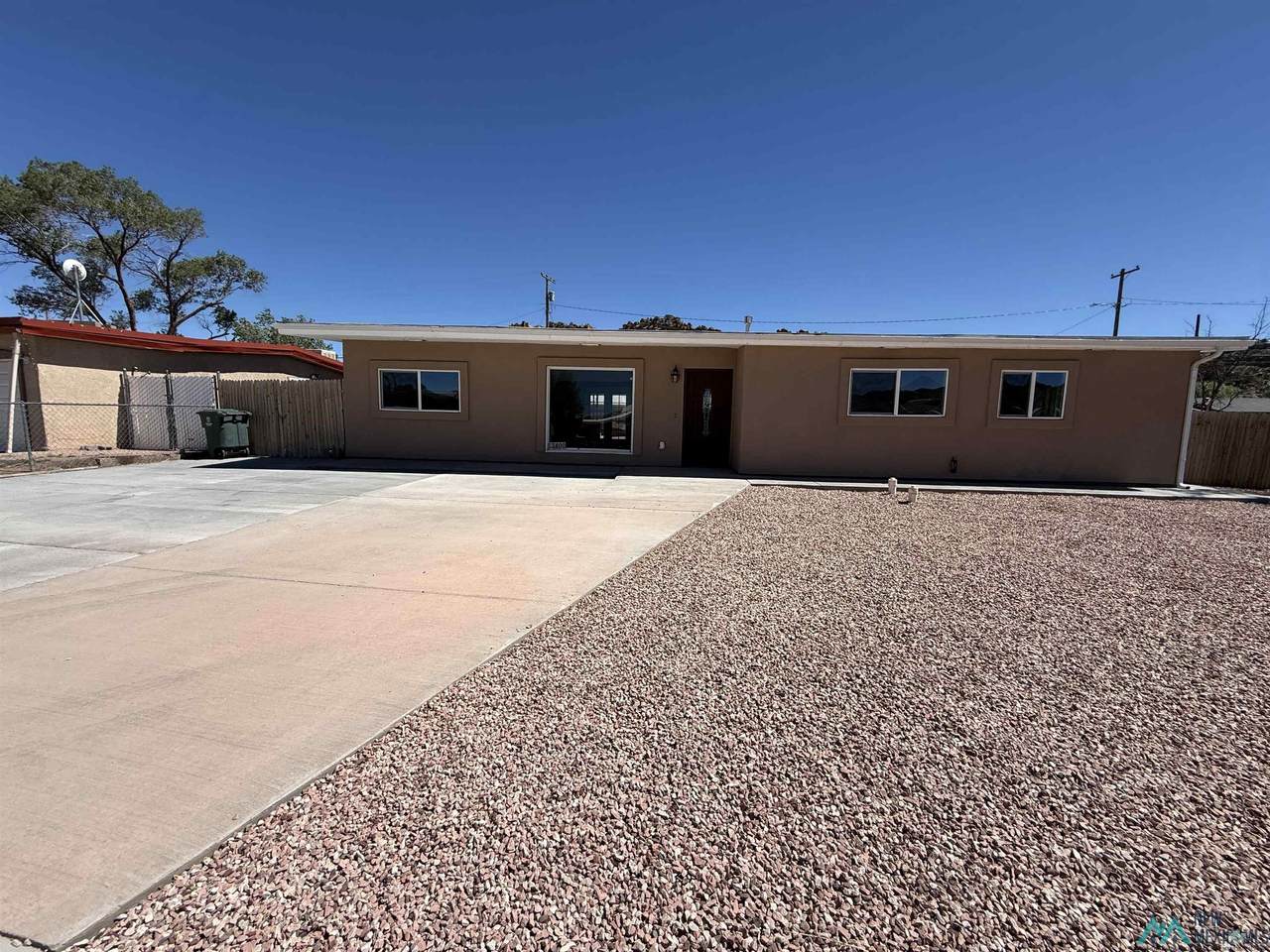 https://bt-photos.global.ssl.fastly.net/newmexico/1280_boomver_2_20262910-2.jpg