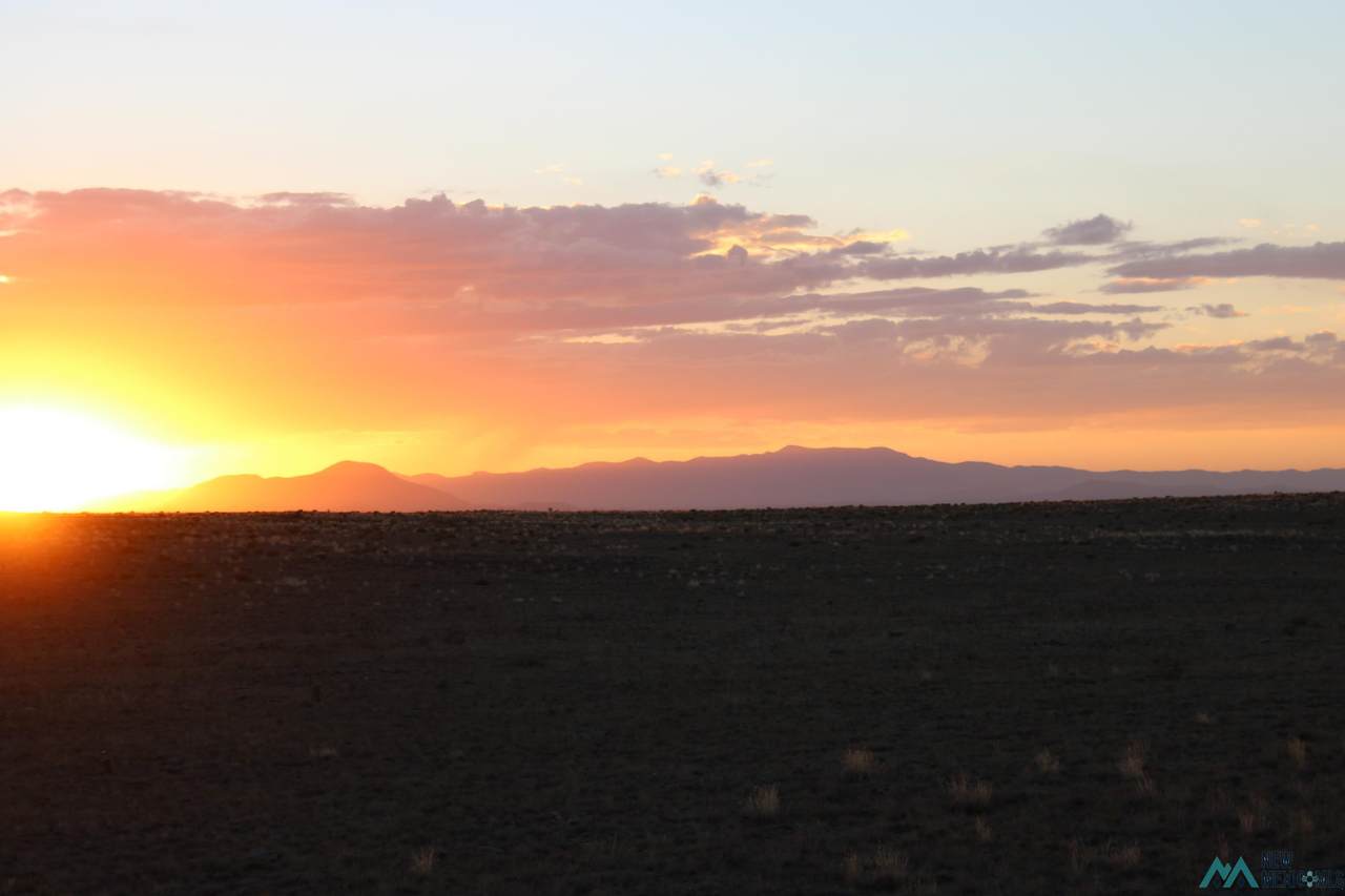 https://bt-photos.global.ssl.fastly.net/newmexico/1280_boomver_3_20245593-2.jpg