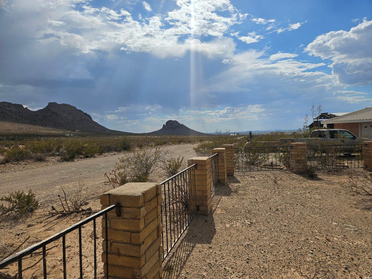 https://bt-photos.global.ssl.fastly.net/newmexico/orig_boomver_3_20252221-1.jpg