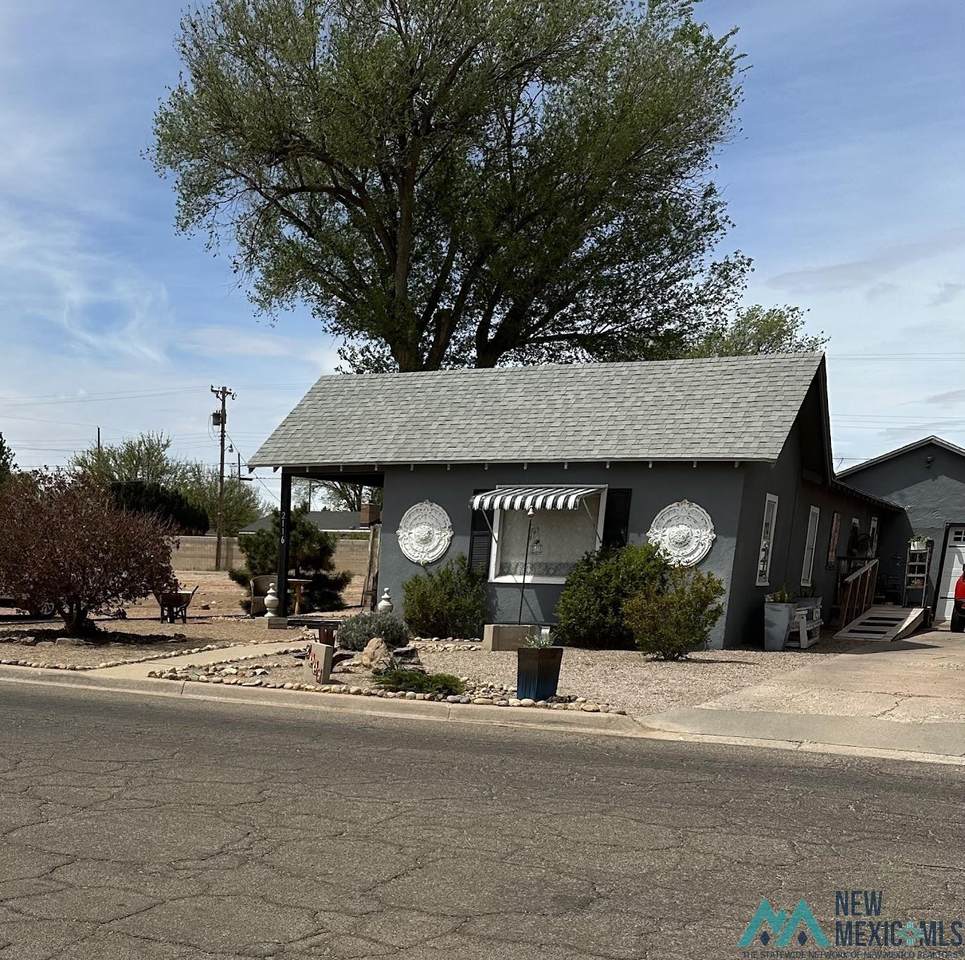 2116 Ross Street - Photo 1