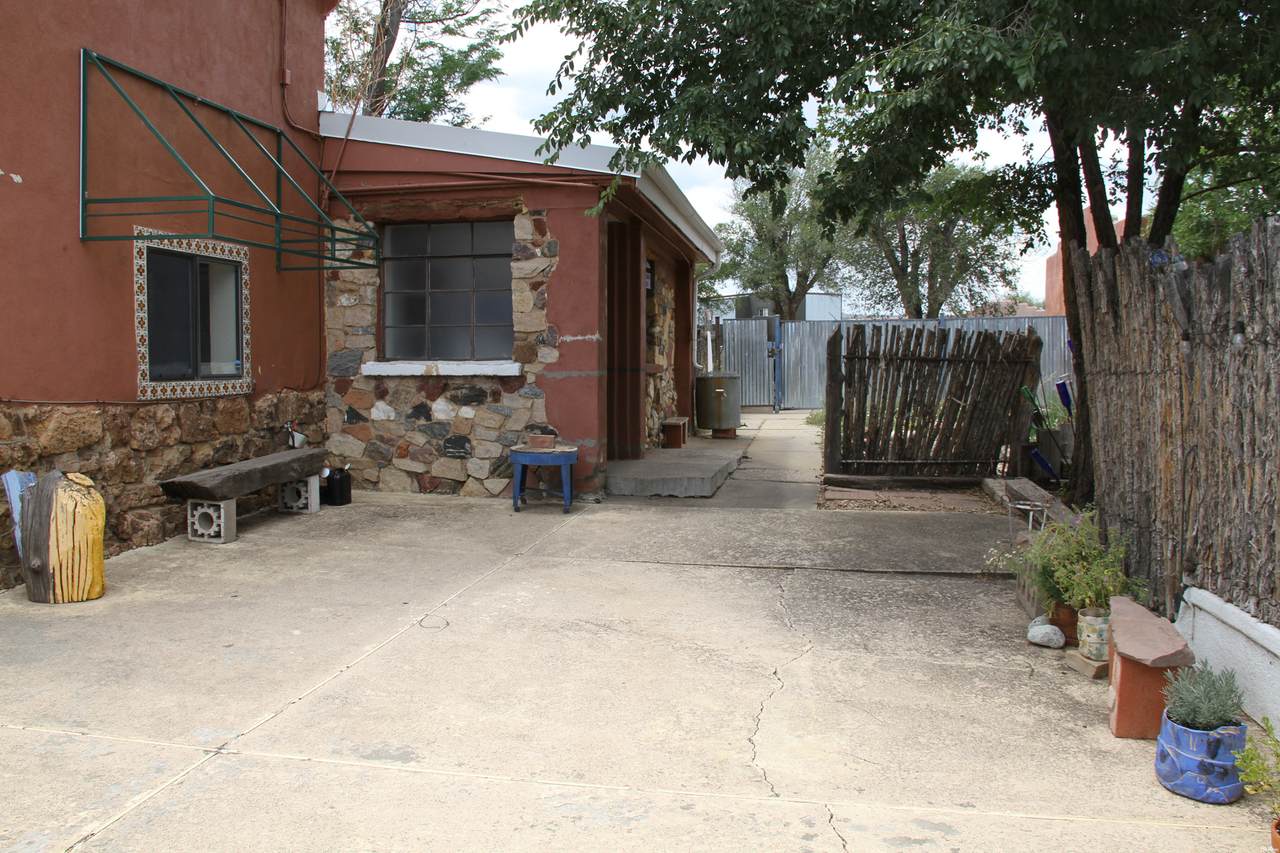 https://bt-photos.global.ssl.fastly.net/newmexico/orig_boomver_4_20260600-1.jpg