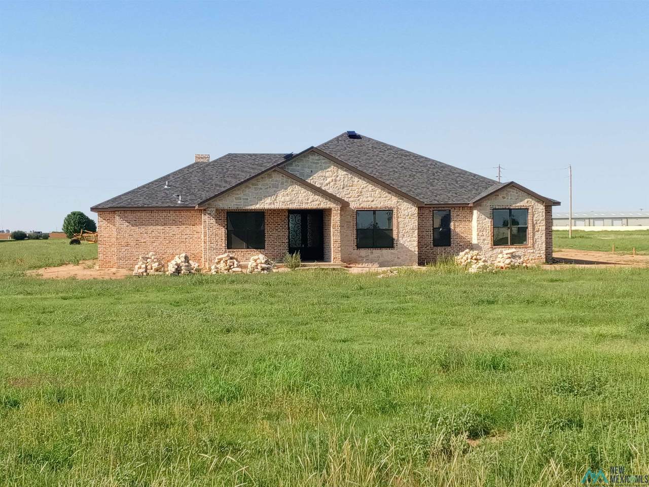 1016 Tall Grass - Photo 1