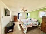 917 6th Street - Photo 11