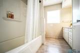 900 16th Lane - Photo 19