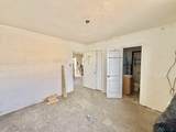 912 Mesquite Street - Photo 11
