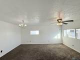 610 Jewel Street - Photo 15