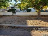 808 11th St Street - Photo 5