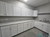 880 Derrick - Photo 6
