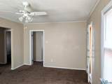 1004 Ave A Avenue - Photo 3