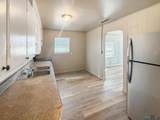 805 C Avenue - Photo 4