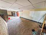701 Broadway - Photo 15